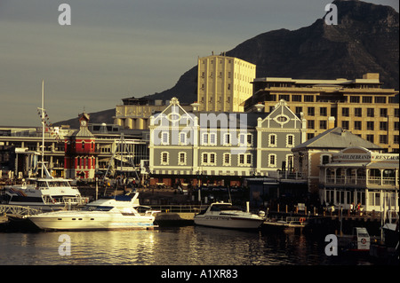 Kapstadt Western Cape Südafrika Victoria und Albert Waterfront von Victoria Wharf Stockfoto