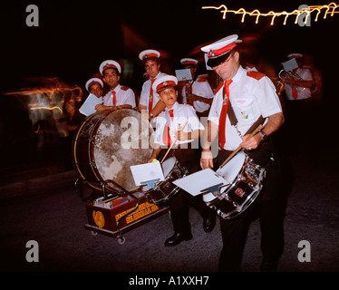 Band Club, "Unserer lieben Frau der Siege" fest, Senglea, Malta. Langzeitbelichtung mit scharfen flash. Stockfoto