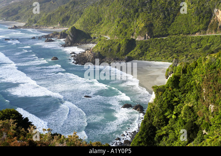 Küste nördlich von Irimahuwhero Viewpoint Paparoa Nationalpark Westküste Südinsel Neuseeland Stockfoto