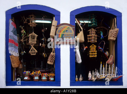 Handwerk-Schaufenster, Parati, Paraty, südlich von Rio De Janeiro, Brasilien Stockfoto
