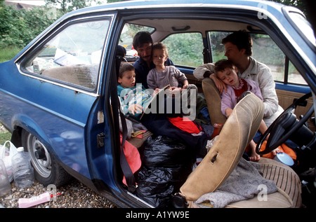 John Sturrock Netzwerk Fotografen Bild Ref JSA 10058254 Psd Obdachlose Familie lebt in einem Auto Stockfoto