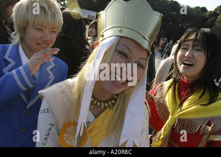 Cos spielen Zoku, Kostüm spielen Bande am Jingu Bashi in Harajuku, Tokyo, Japan Stockfoto