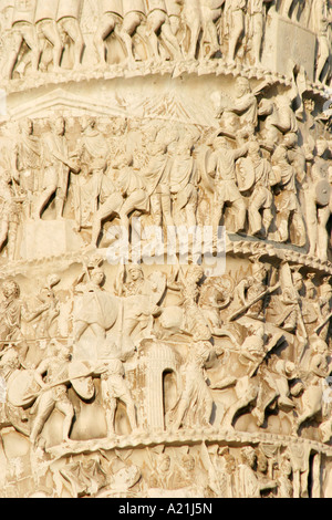 • Spalte von Marcus Aurelius bekannt als Aurelian Spalte in Piazza Colonna Rom Stockfoto