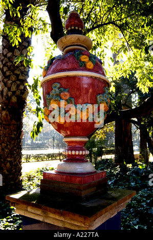 Keramik im Garten von Maria Luisa, Sevilla Stockfoto