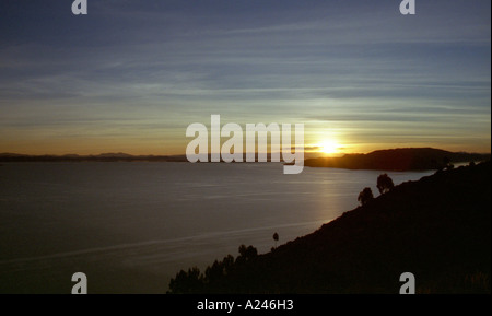 Blick auf den Sonnenuntergang von Isla Taquille, Titicacasee, Peru Stockfoto