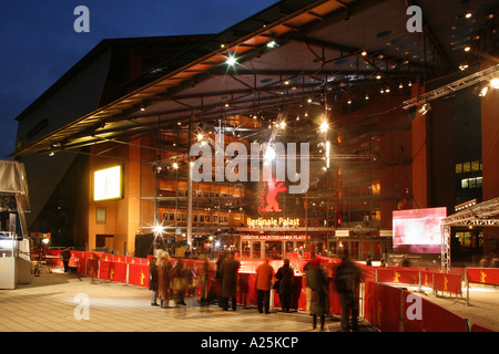 Berlinale-Palast bei Nacht, Deutschland, Berlin Stockfoto