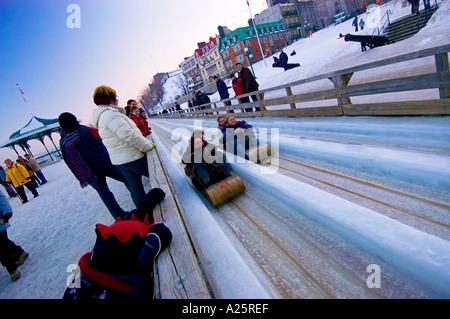 Rodel-Folie am Terrasse Dufferin alte Stadt Quebec City, Kanada  Stockfotografie - Alamy