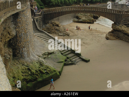 Charakteristischen Blick auf Küste von Biarritz Aquitanien Golfe de Gascogne Bucht von Biscaya Südwesten Frankreich Europa Stockfoto