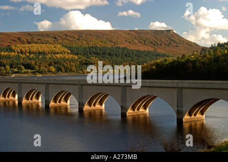 Ladybower Brücke auf der A57 Snake Pass Derbyshire Peak District Natiional Park Stockfoto