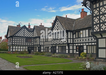 Tudor-Stil beherbergt Port Sunlight Wirral England Stockfoto