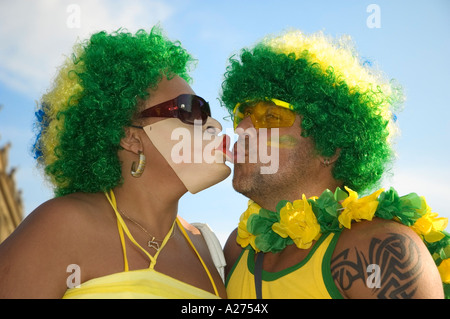 Fußball-WM 2006: Brasilianischen Fans Stuttgart, Baden-Württemberg, Deutschland Stockfoto