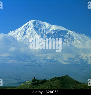 Berg Ararat in der Türkei, gesehen aus Armenien Stockfoto