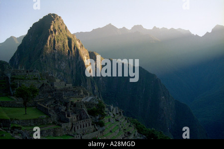 Sonnenaufgang auf der Wintersonnenwende Machu Picchu, Peru Stockfoto