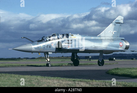 Französische Dassault Mirage 2000 b an RAF Leuchars, Fife. Schottland.   GAV 2116-211 Stockfoto