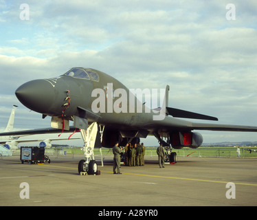 USAF Rockwell International B-1 b Lancer Überschall Swing Wing strategischer Bomber.   GAVM 2055-212 Stockfoto