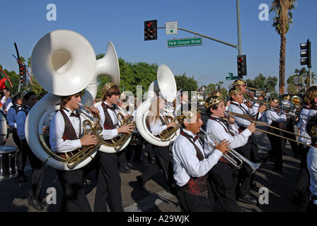 Blaskapelle, nach Hause kommen Queen-Parade, Palm Springs, Kalifornien. Stockfoto