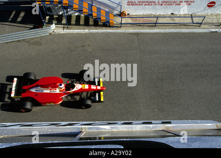 Draufsicht auf ein Formel-1-Rennwagen in der Boxengasse auf Estoril circuit Stockfoto