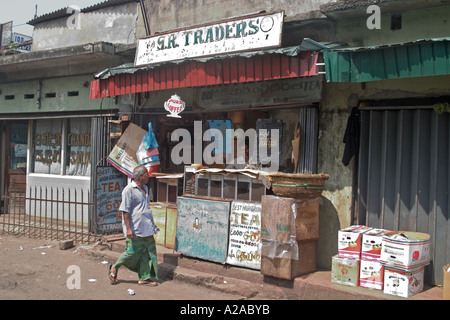 Marktstand, Verkauf von Tee. Der Pettah, Colombo, Sri Lanka Stockfoto