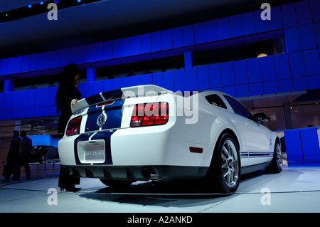 2007 Ford Shelby GT500 Coupe auf der 2006 North American International Auto Show in Detroit Michigan Stockfoto