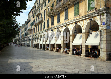 Die LISTON. Altstadt von Korfu. Korfu. Griechische IONISCHE INSEL. Europa. Stockfoto