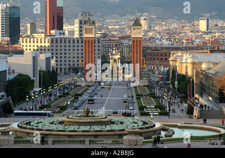 Besichtigen der venezianischen Türme in Placa d ' Espanya, Barcelona, Spanien Stockfoto