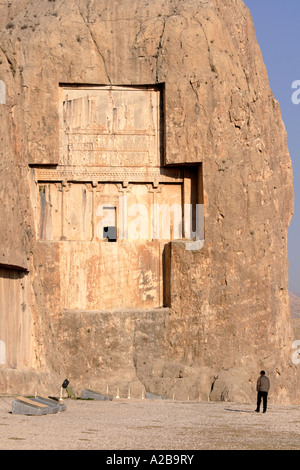 Die Gräber der Könige in der Nekropole Naqsh-e Rostam, in der Nähe von Persepolis, Iran Stockfoto