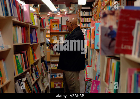 Lectorum spanische Buchhandlung in Greenwich Village in New York City Stockfoto