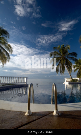 Infinity-Pool Karibik Corn Island Nicaragua Resort Mittelamerika Stockfoto