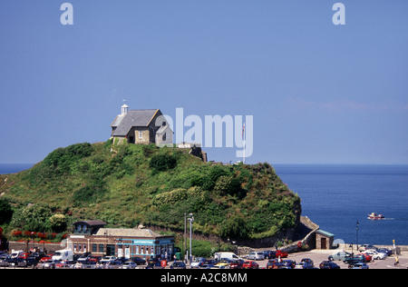 St. Nikolaus Kapelle auf Lantern Hill Ilfracombe Strandpromenade Nord-Devon auf den Bristolkanal, England.  GPL 4387-417 Stockfoto