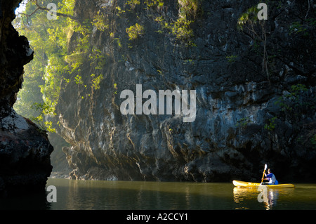 Seekajak in Ao Thalane, Krabi, Thailand Stockfoto