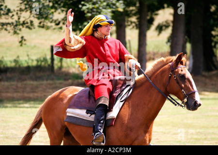 Ritter auf Pferd, Ritterturnier, Kirby Hall, Northamptonshire Stockfoto