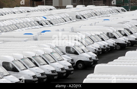 LINIEN DER LDV VANS WASHWOOD HEIDE VAN FABRIK BIRMINGHAM UK Stockfoto