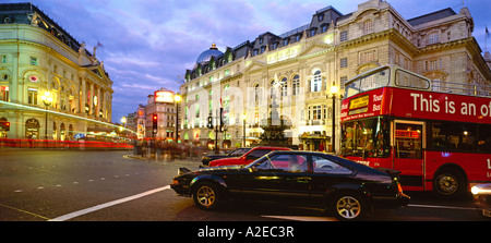 GB London Piccadilly Circus Shaftesbury Avenue Regent Street Rush-Hour Stockfoto