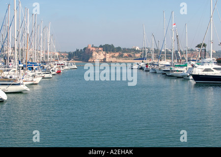 Festung von Saint John Ferragudo vom Hafen Portimao Algarve Portugal Stockfoto