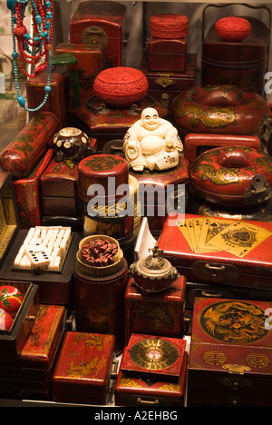 dh Jade Market Elfenbeinhandel YAU MA TEI HONGKONG ASIEN Chinesisch Souvenirs Boxen Figur Box Geschenke Souvenir Stockfoto