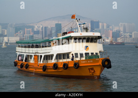 dh North Point NORTH POINT HONG KONG Neue Welt NWFF Doppeldecker Fähre zu Hung Hom und Kowloon City Hafenboot Stockfoto