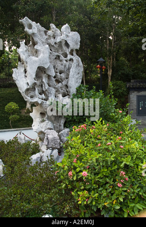 dh Kowloon Walled City Park KOWLOON PARK HONG KONG Jackie Pullinger Rock Kunstwerk Skulptur Kunstwerk Stockfoto