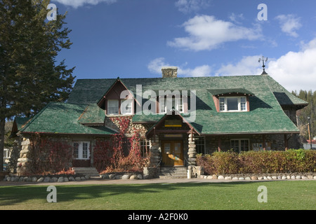 Kanada, Alberta, Jasper-Nationalpark: JASPER, Parks Kanada Informationen Gebäude Stockfoto