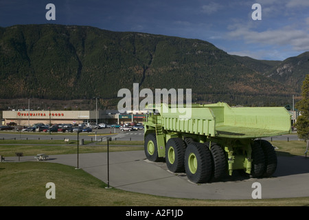 Kanada, British Columbia, Sparwood. Titan 38, 19, weltweit größte Lkw. 350 Tonnen trägt auf einmal! Stockfoto