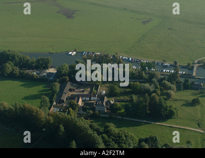 Luftaufnahme des Medley Manor und Bossom des Bootes Hof, auf der Themse oder Isis, Binsey, Oxford, England, UK. Stockfoto