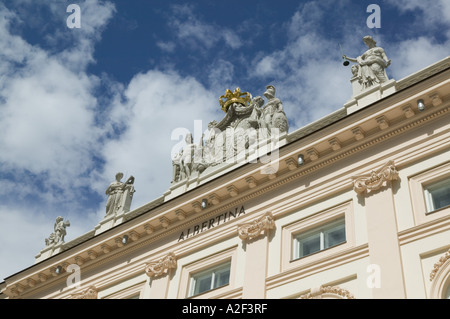 Österreich, Wien: Albertina Museum / aussen Stockfoto