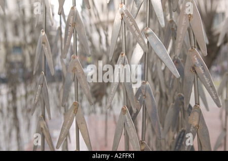 Ungarn, Budapest: Das jüdische Museum (durch die große Synagoge) Holocaust-Mahnmal: Baum des Lebens Stockfoto