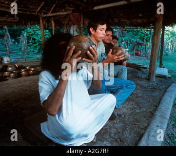 Nordamerika, Mexiko, Chiapas, Naha, Selva Lacandona. Die letzten Lacandon Maya-Schamanen. Stockfoto