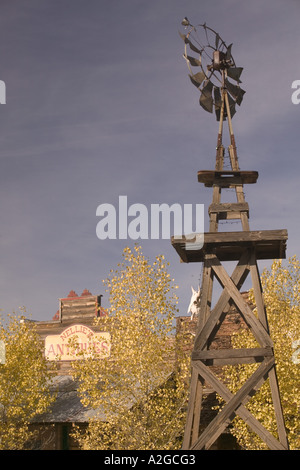 USA, Arizona, Grabstein: Amerikas Schießerei Hauptstadt! Cowboy-Windmühle Stockfoto