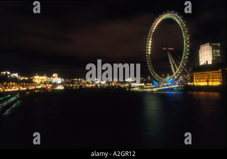 Die Themse und die Houses of Parlament London England Stockfoto