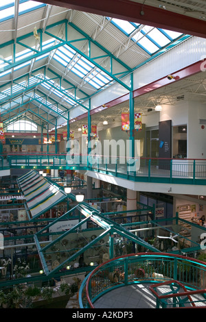 Kanada, Alberta, Calgary: Eau Claire Market, Innenansicht Stockfoto