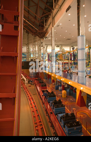 Kanada, Alberta, Edmonton: West Edmonton Mall (weltweit größte), Galaxy Land, Achterbahn Stockfoto