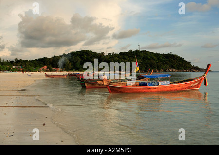 Pattaya Strand bei Sonnenuntergang, Koh Lipe, Thailand Stockfoto