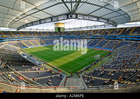 Innenansicht der Commerzbank Arena, seit 2020: Fußballstadion Deutsche Bank Park, Frankfurt, Deutschland Stockfoto