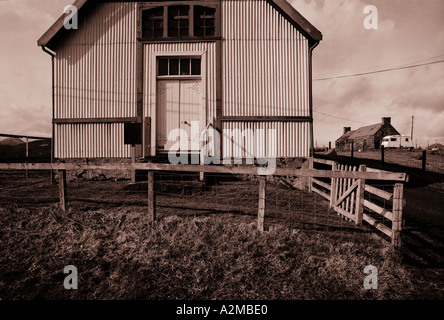 Getönten monochromes Bild der Dorfhalle in abgelegenen ländlichen Gemeinde Elphin Sutherland Nord West schottischen Highlands Stockfoto